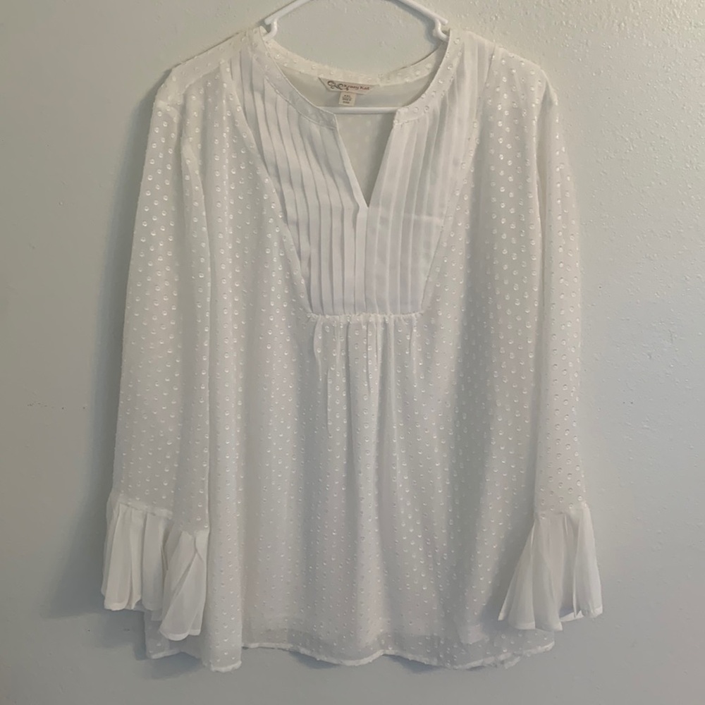 White Embossed Polka Dot Krazy Kat Shear Lined Blouse Ruffled Sleeves Size XXL